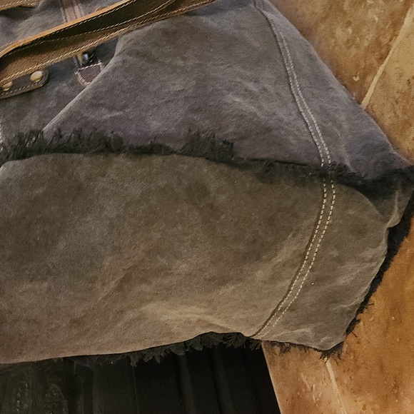 Myra large tote bag - Picture 7 of 16